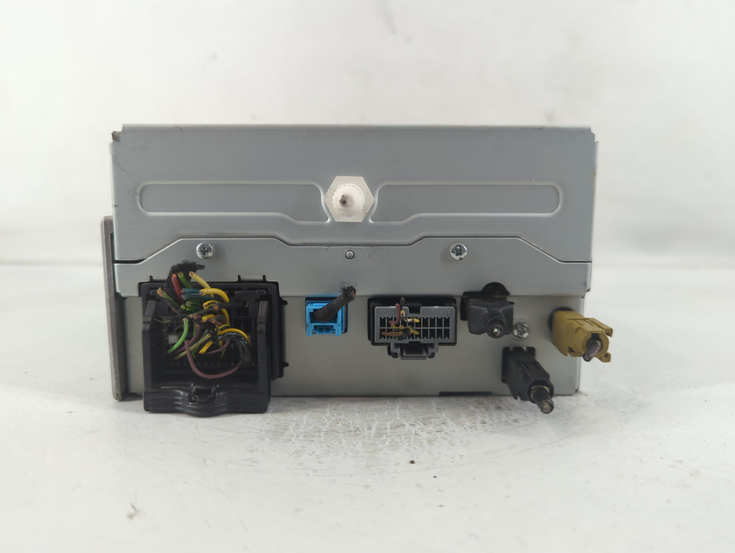 2016 Chevrolet Malibu Limited Radio AM FM Cd Player Receiver Replacement P/N:23284461 Fits OEM Used Auto Parts - Oemusedauto