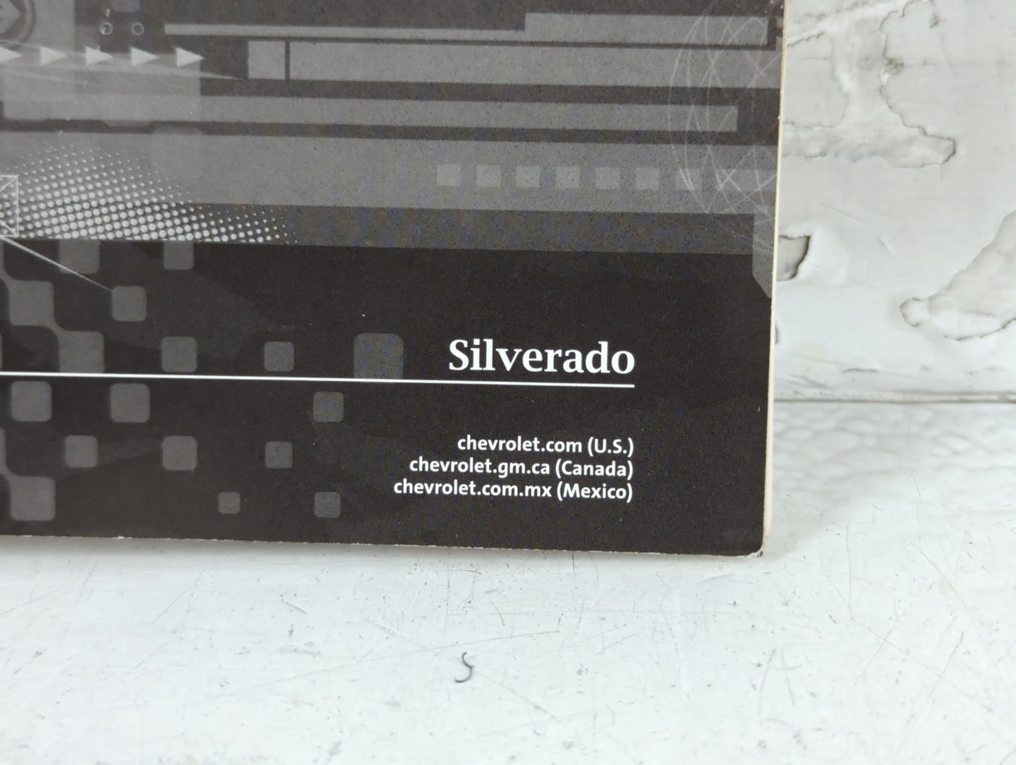 2016 Chevrolet Silverado Owners Manual Book Guide P/N:23133519 B OEM Used Auto Parts - Oemusedautoparts1.com