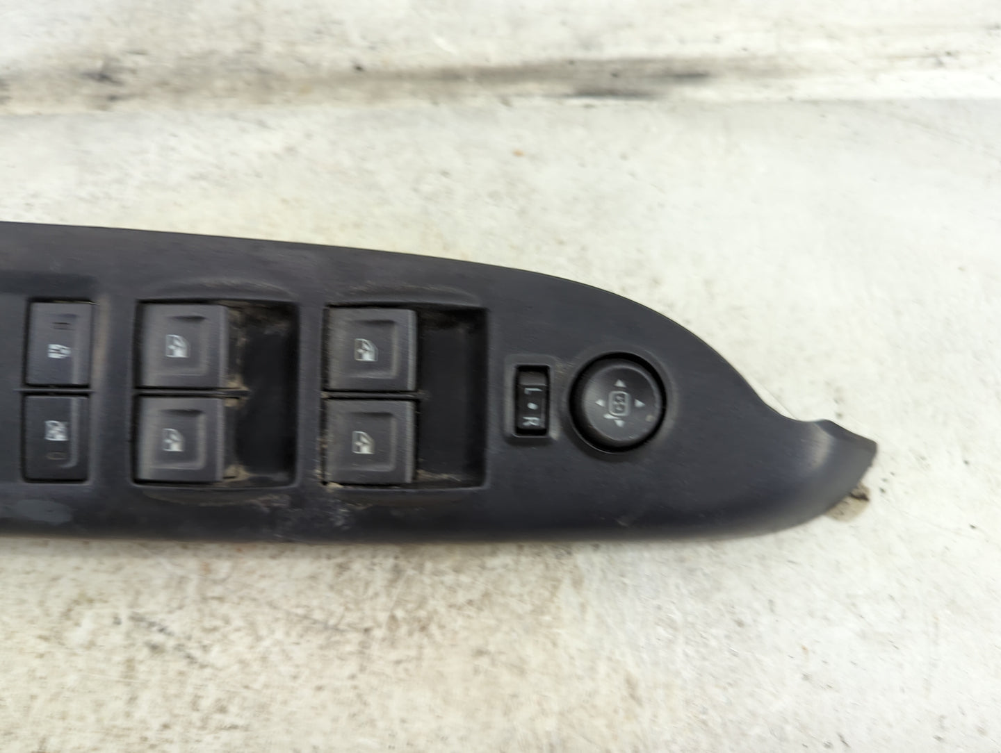 2014-2019 Chevrolet Silverado Master Power Window Switch Replacement Driver Side Left P/N:23427098 SANAD1290C Fits OEM Used 