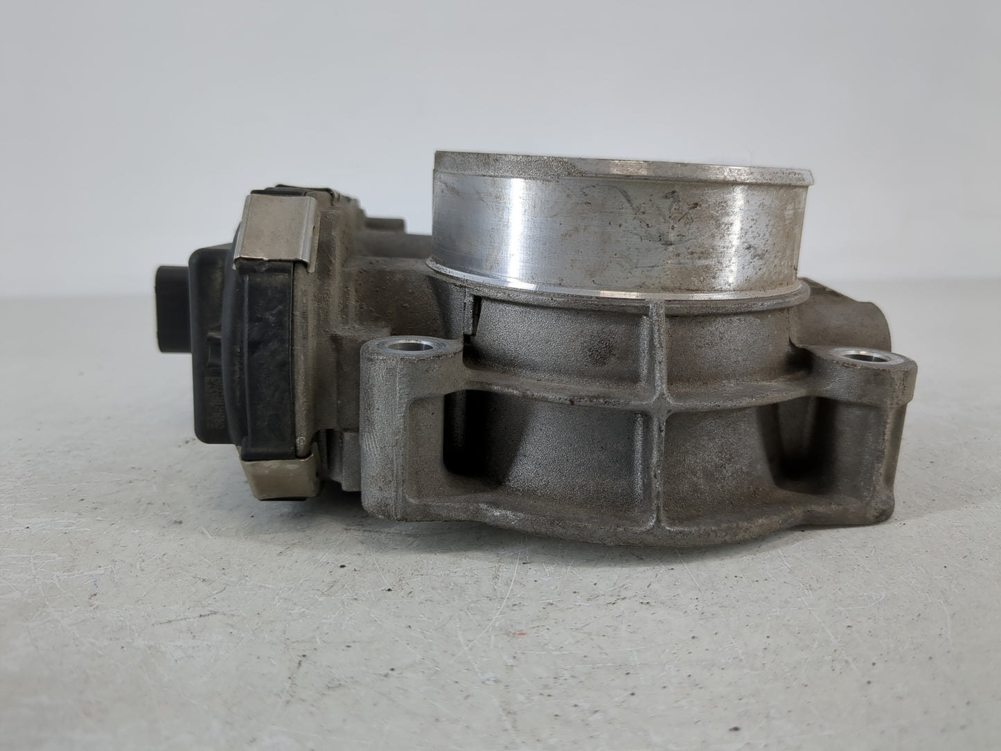 2014-2022 Chevrolet Silverado 1500 Throttle Body P/N:12632171BA Fits Fits 2014 2015 2016 2017 2018 2019 2020 2021 2022 OEM U