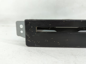 2016 Chevrolet Silverado 1500 Radio AM FM Cd Player Receiver Replacement P/N:84016435 Fits Fits 2017 OEM Used Auto Parts