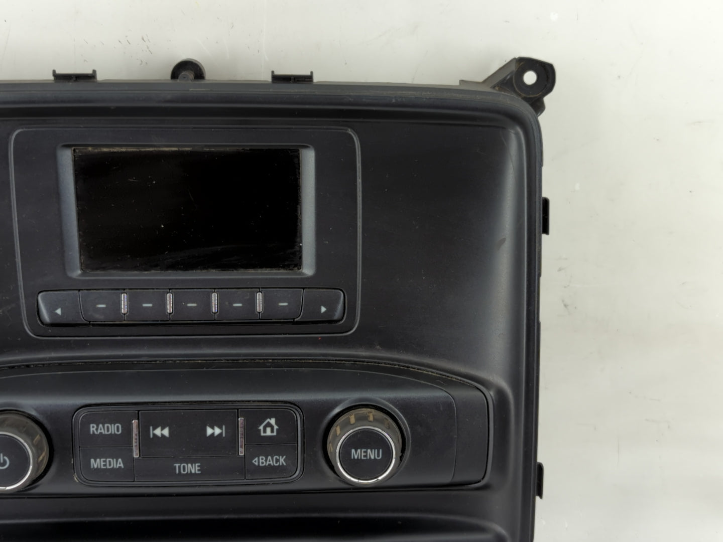 2016 Chevrolet Silverado 1500 Radio AM FM Cd Player Receiver Replacement P/N:23243933 Fits OEM Used Auto Parts - Oemusedauto