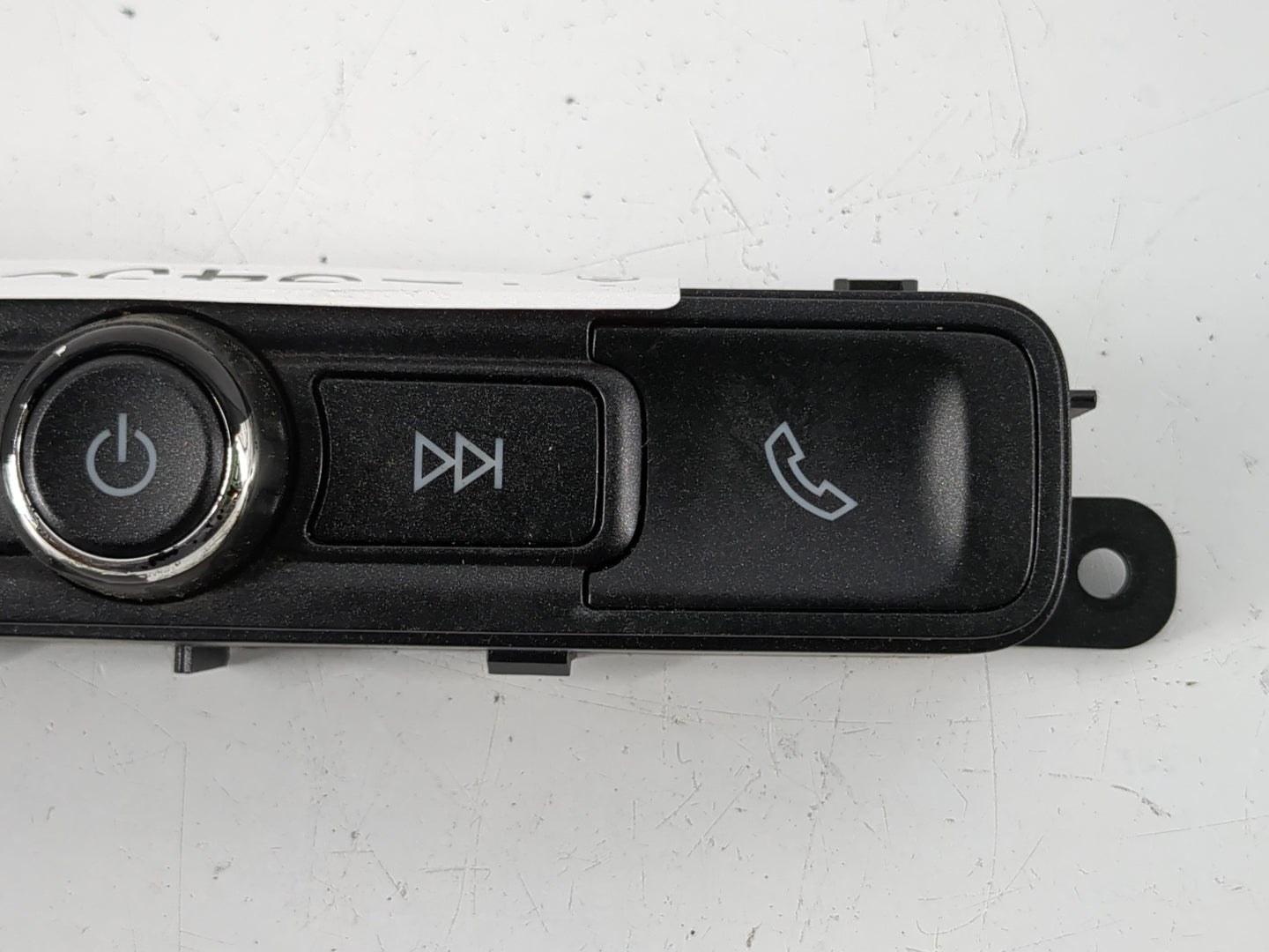 2016-2019 Chevrolet Silverado 1500 Radio AM FM Cd Player Receiver Replacement P/N:42342515 Fits Fits 2016 2017 2018 2019 OEM
