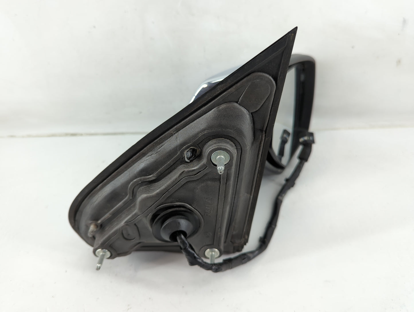 2016 Chevrolet Silverado 1500 Passenger Side View Mirror - Right Door Mirror OEM Used - Oemusedautoparts1.com