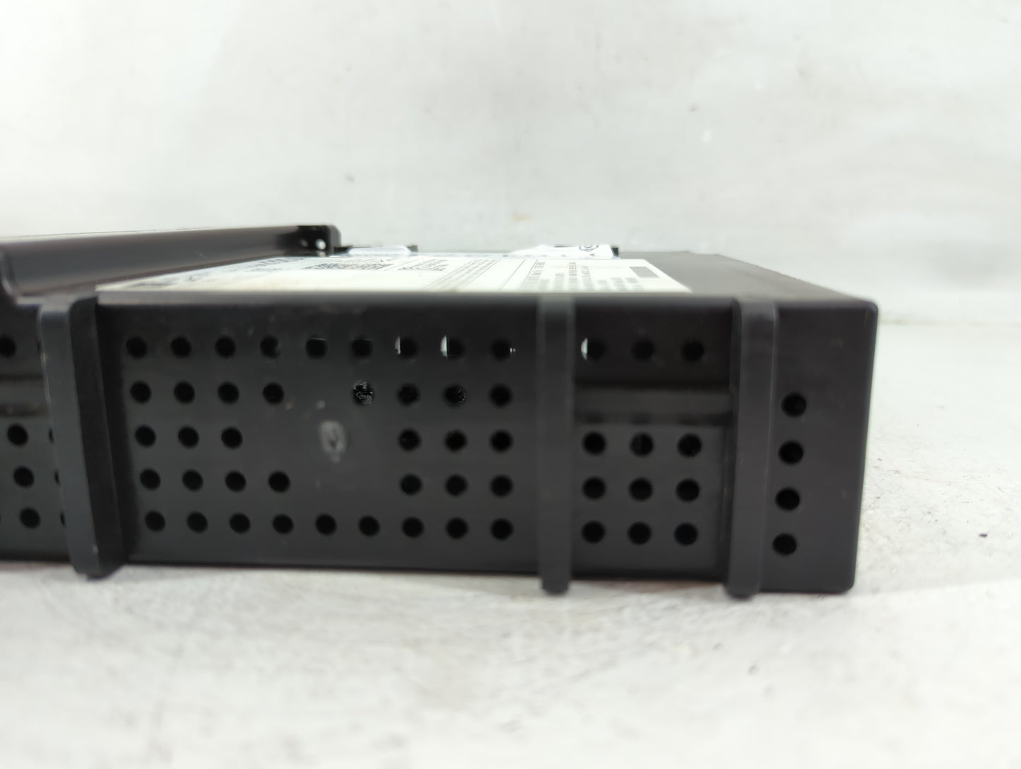 2016 Chevrolet Silverado 1500 Radio AM FM Cd Player Receiver Replacement P/N:84293234 Fits OEM Used Auto Parts - Oemusedauto