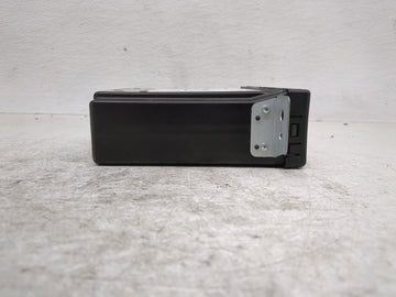 2016 Chevrolet Silverado 1500 Radio AM FM Cd Player Receiver Replacement P/N:84016435 Fits OEM Used Auto Parts