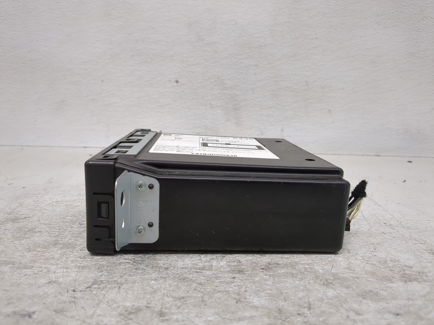 2016 Chevrolet Silverado 1500 Radio AM FM Cd Player Receiver Replacement P/N:84016435 Fits OEM Used Auto Parts - Oemusedauto