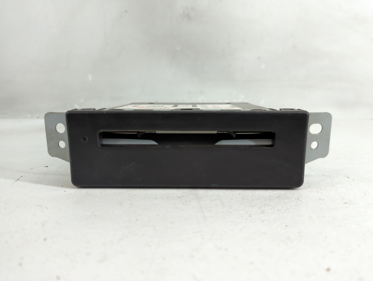 2016 Chevrolet Silverado 1500 Radio AM FM Cd Player Receiver Replacement P/N:64016435 Fits OEM Used Auto Parts - Oemusedauto