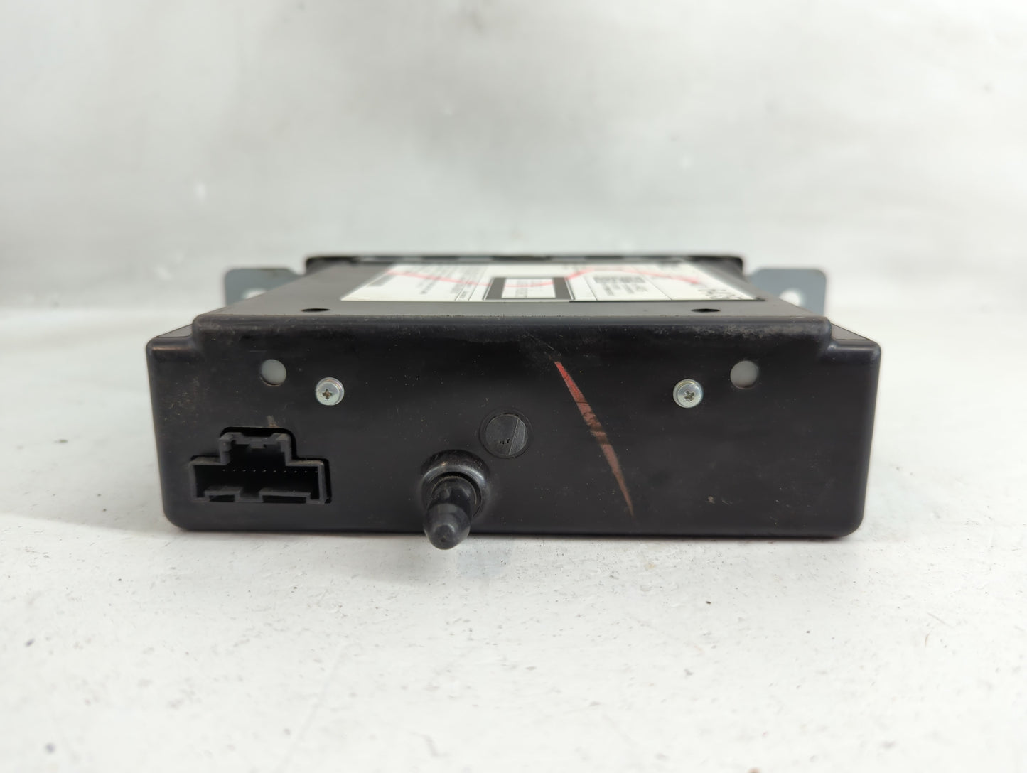 2016 Chevrolet Silverado 1500 Radio AM FM Cd Player Receiver Replacement P/N:64016435 Fits OEM Used Auto Parts - Oemusedauto