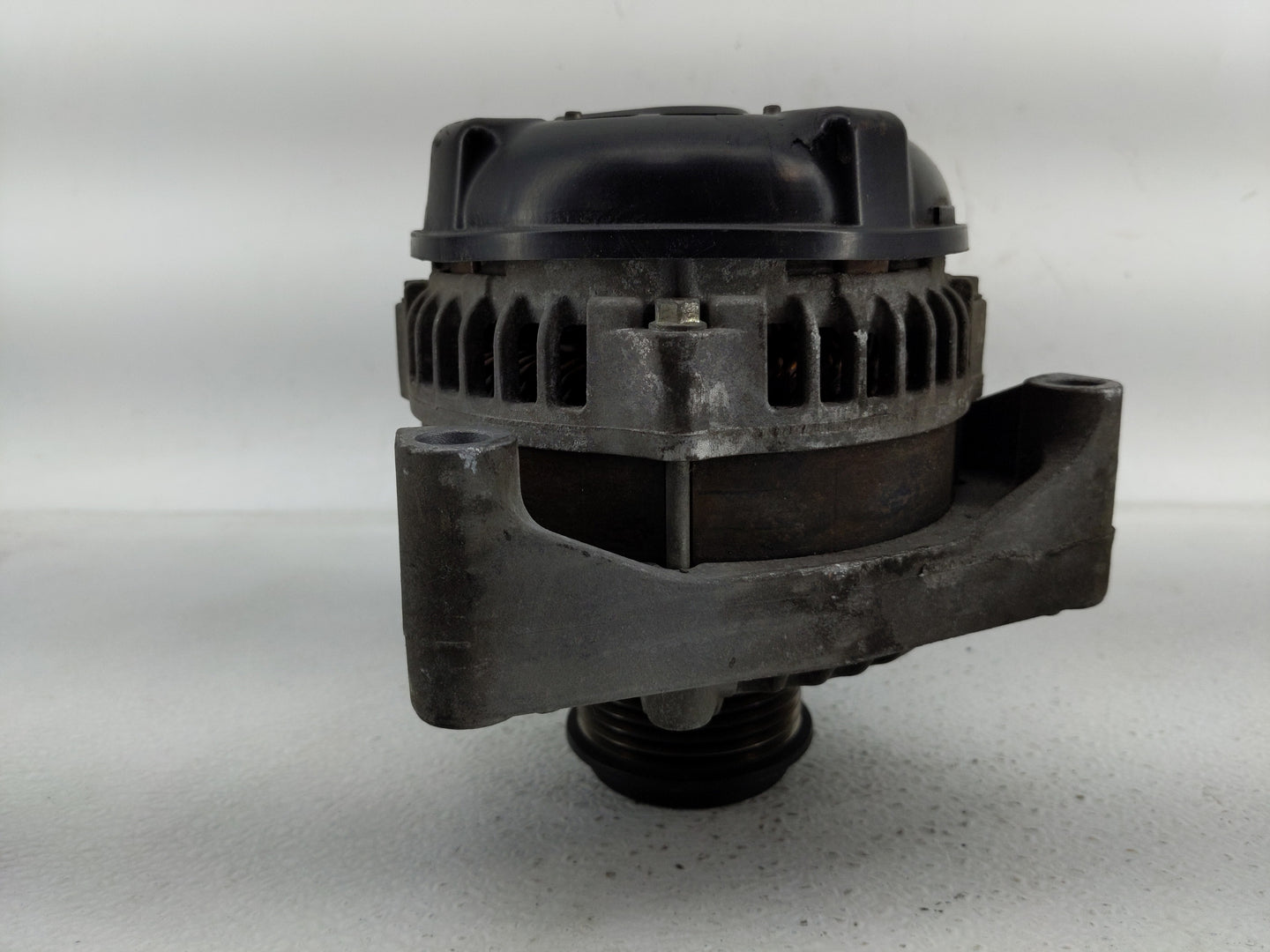 2014-2019 Chevrolet Silverado 1500 Alternator Replacement Generator Charging Assembly Engine OEM P/N:TN104211-9110 23487089 