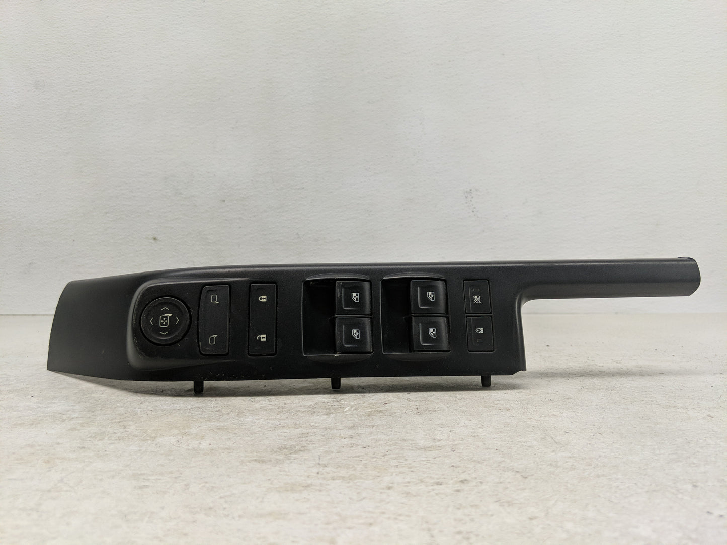 2014-2019 Chevrolet Silverado 1500 Master Power Window Switch Replacement Driver Side Left Fits OEM Used Auto Parts - Oemuse