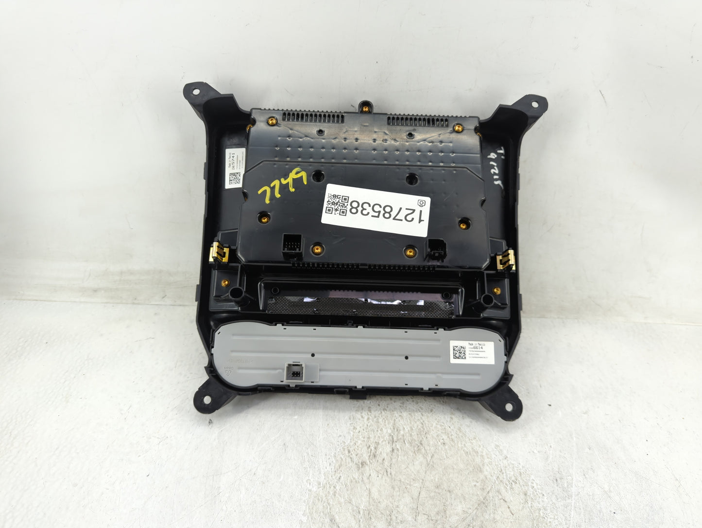 2016 Chevrolet Silverado 1500 Information Display Screen - Oemusedautoparts1.com