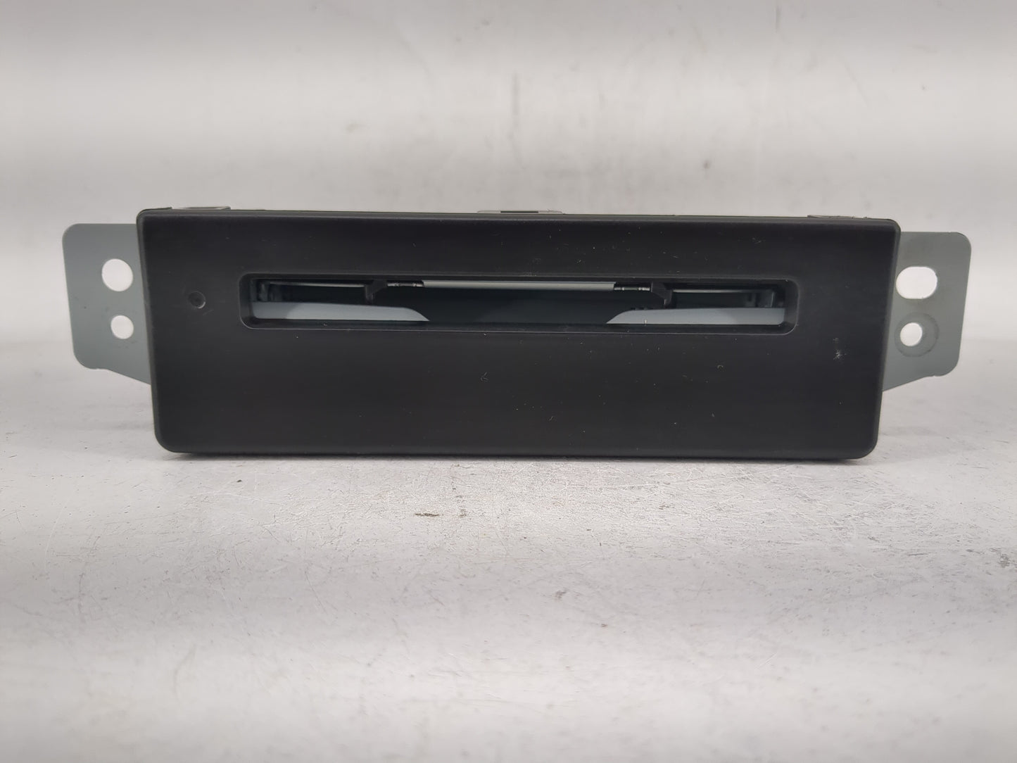 2015-2019 Chevrolet Silverado 1500 Radio AM FM Cd Player Receiver Replacement P/N:13594481 Fits Fits 2015 2016 2017 2018 201