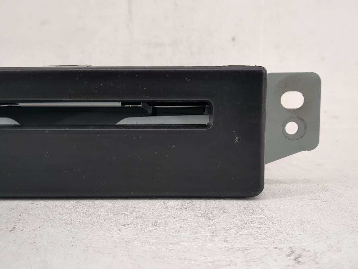2015-2019 Chevrolet Silverado 1500 Radio AM FM Cd Player Receiver Replacement P/N:13594481 Fits Fits 2015 2016 2017 2018 201