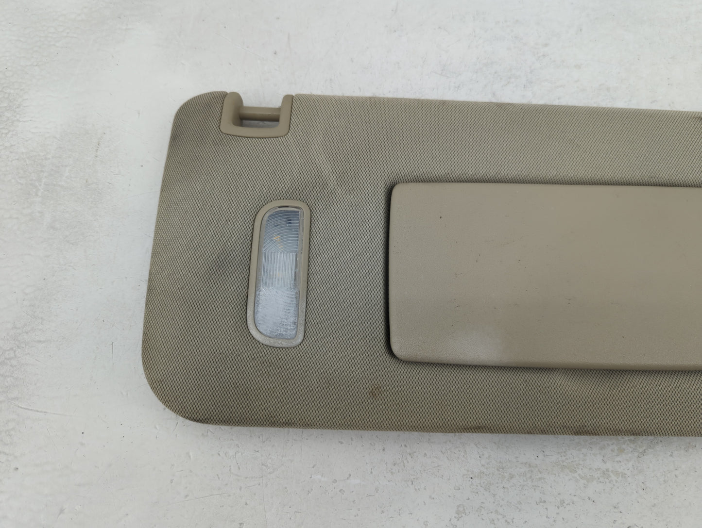 2014-2019 Chevrolet Silverado 1500 Sun Visor Shade Replacement Passenger Right Mirror Fits Fits 2014 2015 2016 2017 2018 201