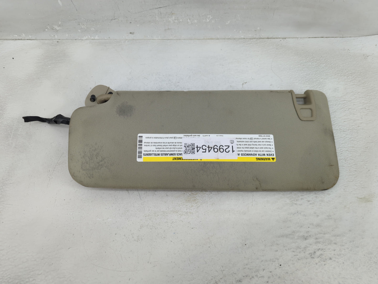 2014-2019 Chevrolet Silverado 1500 Sun Visor Shade Replacement Passenger Right Mirror Fits Fits 2014 2015 2016 2017 2018 201