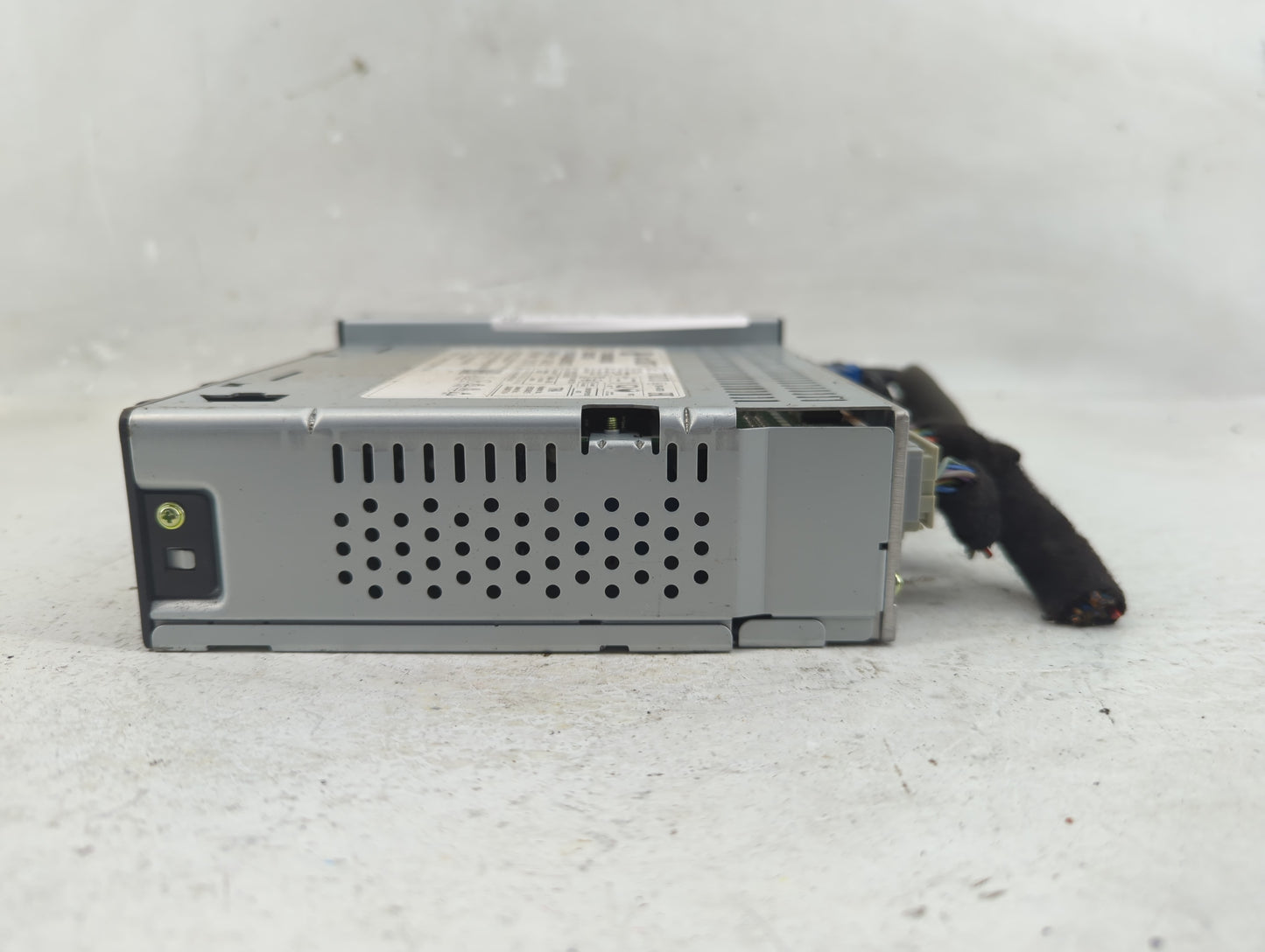 2016 Chevrolet Silverado 1500 Radio AM FM Cd Player Receiver Replacement P/N:555343750 42473827 Fits Fits 2017 OEM Used Auto
