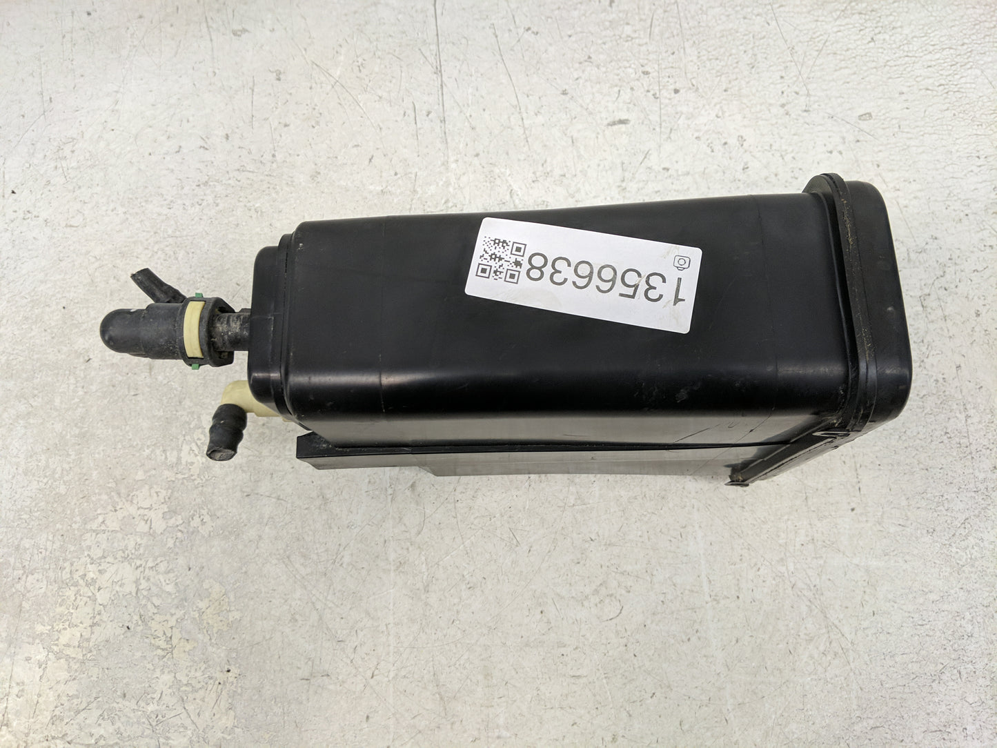 2016 Chevrolet Silverado 1500 Fuel Vapor Charcoal Canister - Oemusedautoparts1.com