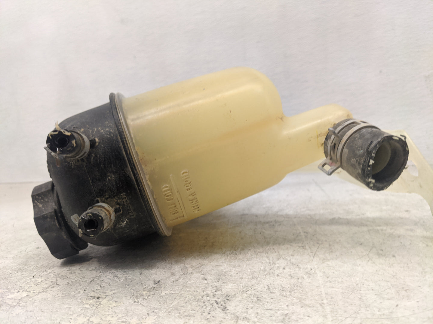 2014 Silverado 1500 Radiator Coolant Overflow Expansion Tank Bottle - Oemusedautoparts1.com