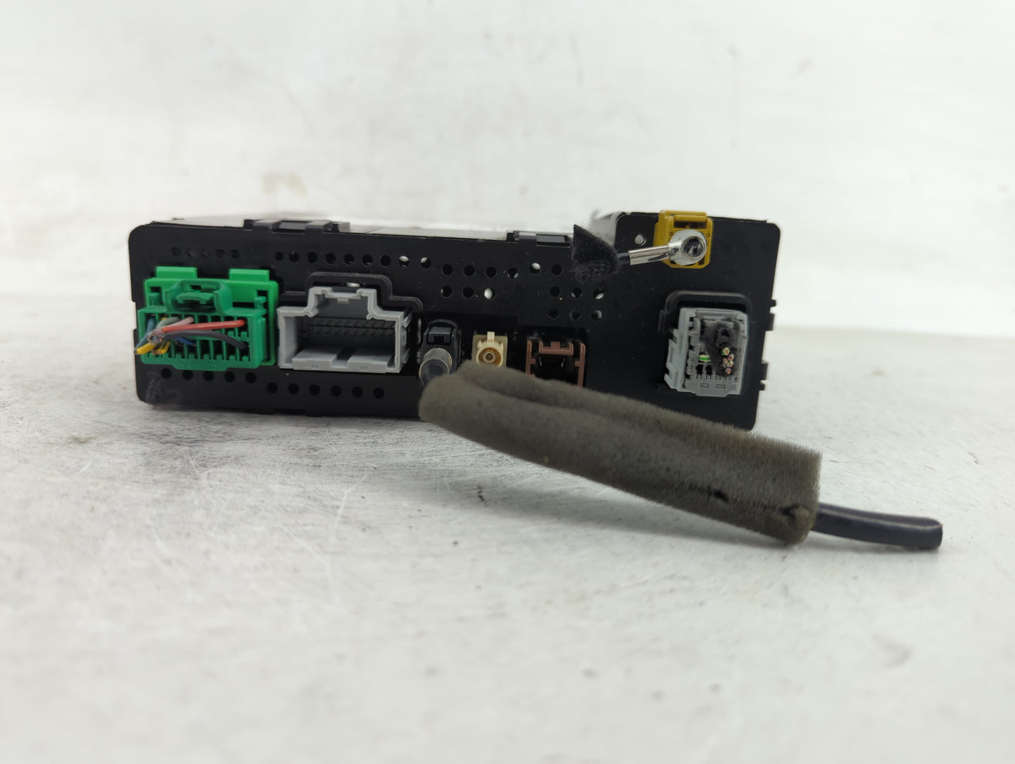 2016 Silverado 1500 Body Control Module Bcm Inner Cabin Fuse Box - Oemusedautoparts1.com