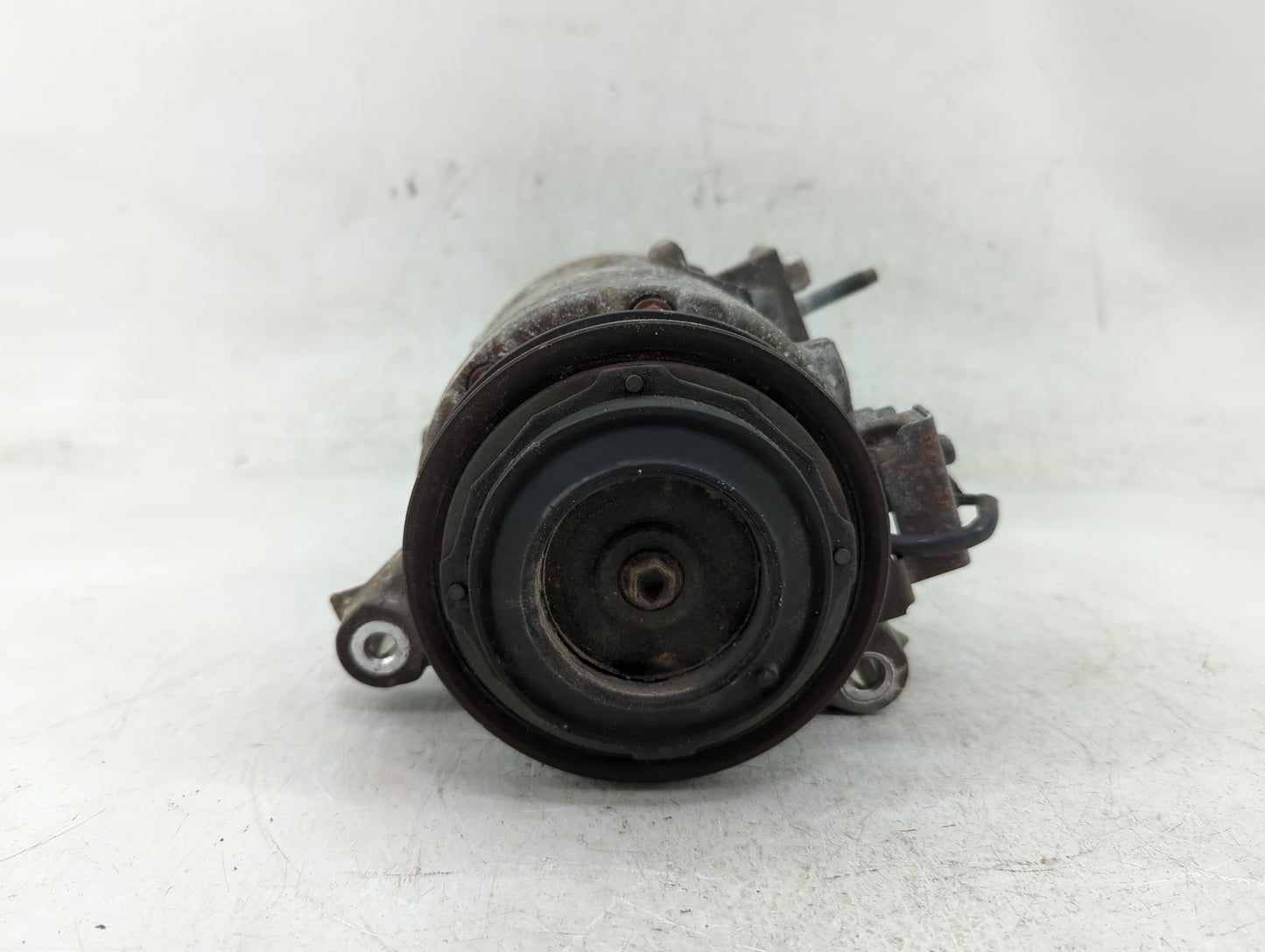 2014 Chevrolet Silverado 1500 Air Conditioning A/c Ac Compressor Oem - Oemusedautoparts1.com