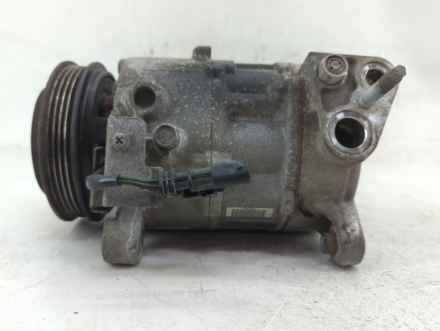 2014 Chevrolet Silverado 1500 Air Conditioning A/c Ac Compressor Oem - Oemusedautoparts1.com