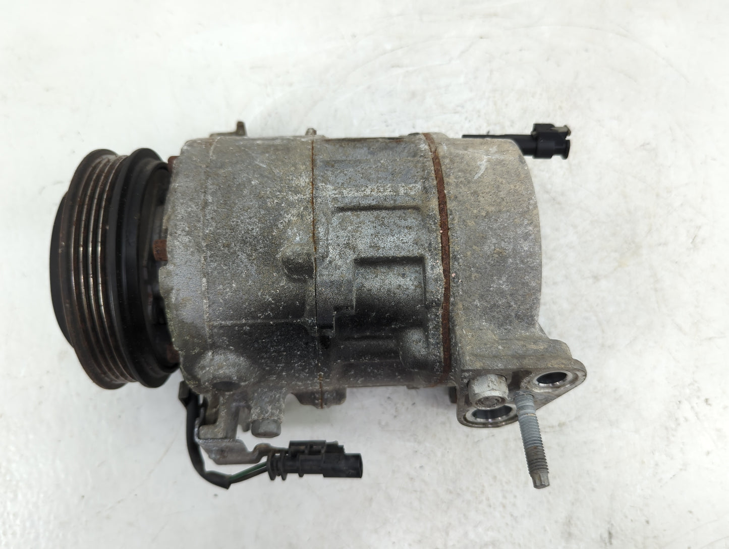 2014 Chevrolet Silverado 1500 Air Conditioning A/c Ac Compressor Oem - Oemusedautoparts1.com