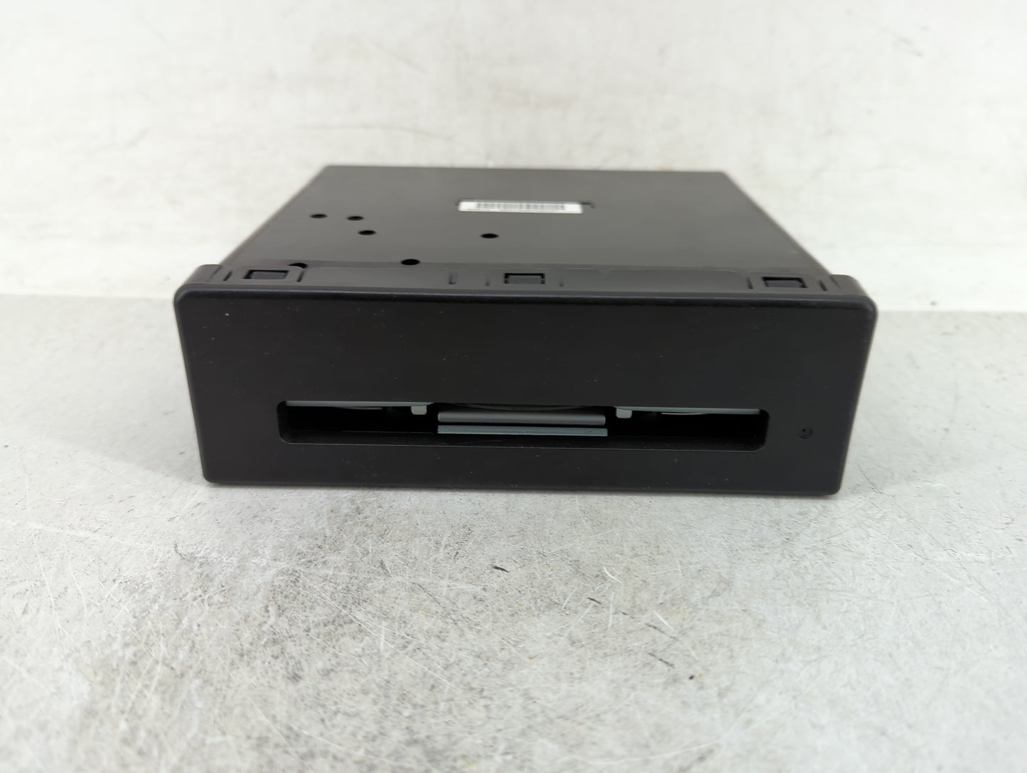 2015-2019 Chevrolet Silverado 1500 Radio AM FM Cd Player Receiver Replacement P/N:84016435 113000-6261010I Fits OEM Used Aut