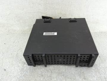 2016 Chevrolet Silverado 1500 Radio AM FM Cd Player Receiver Replacement P/N:23402903 Fits Fits 2017 OEM Used Auto Parts - O