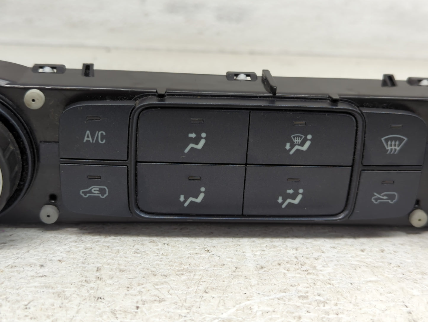 2014-2019 Chevrolet Silverado 1500 Climate Control Module Temperature AC/Heater Replacement P/N:815372982 23486619 Fits OEM 