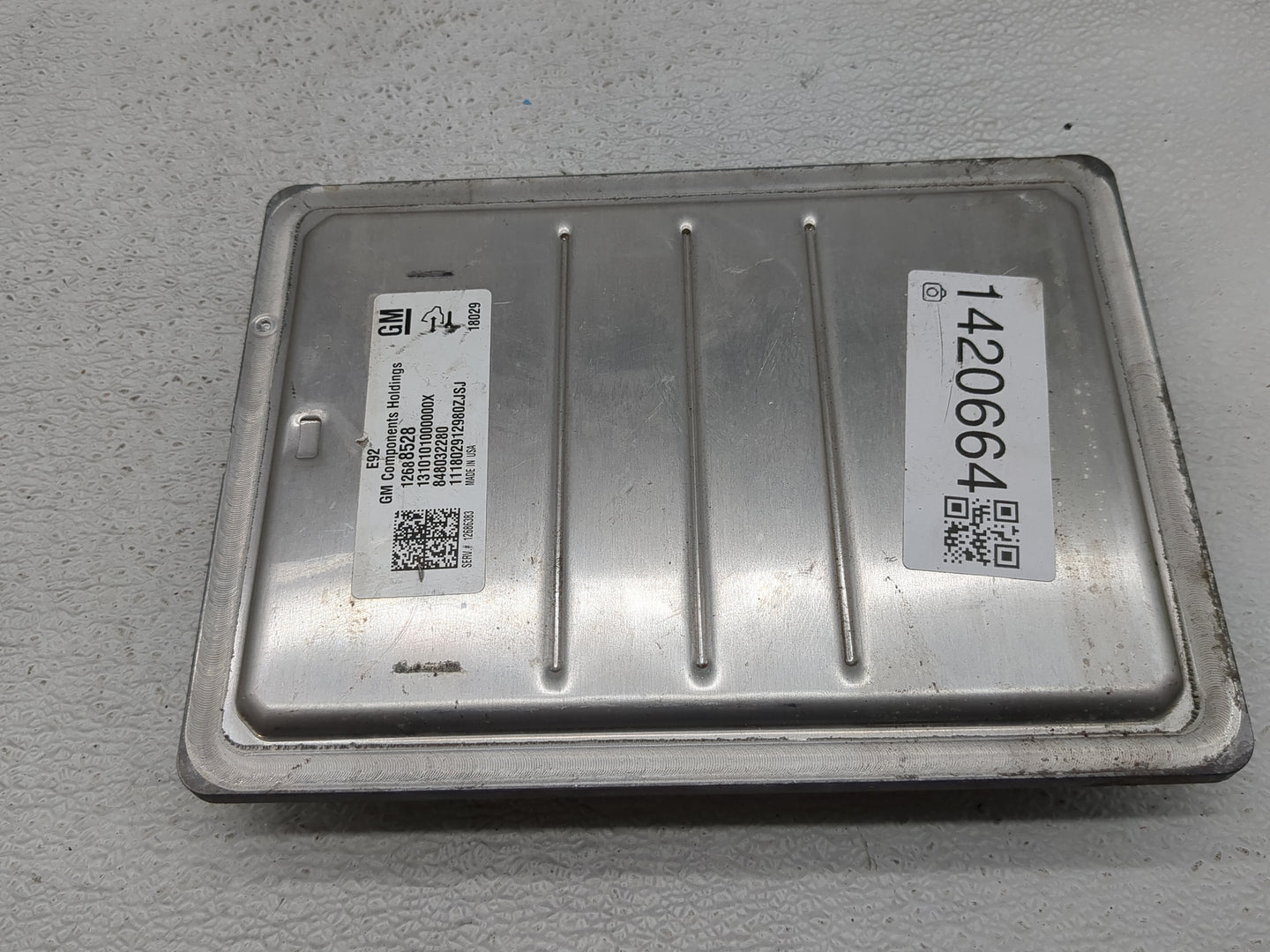 2016-2018 Chevrolet Silverado 1500 PCM Engine Control Computer ECU ECM PCU OEM P/N:12688528 Fits Fits 2016 2017 2018 OEM Use