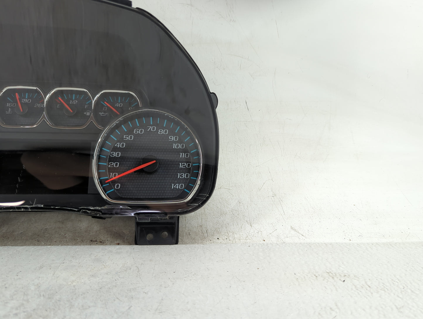 2016 Chevrolet Silverado 1500 Instrument Cluster Speedometer Gauges P/N:84026894 Fits OEM Used Auto Parts - Oemusedautoparts