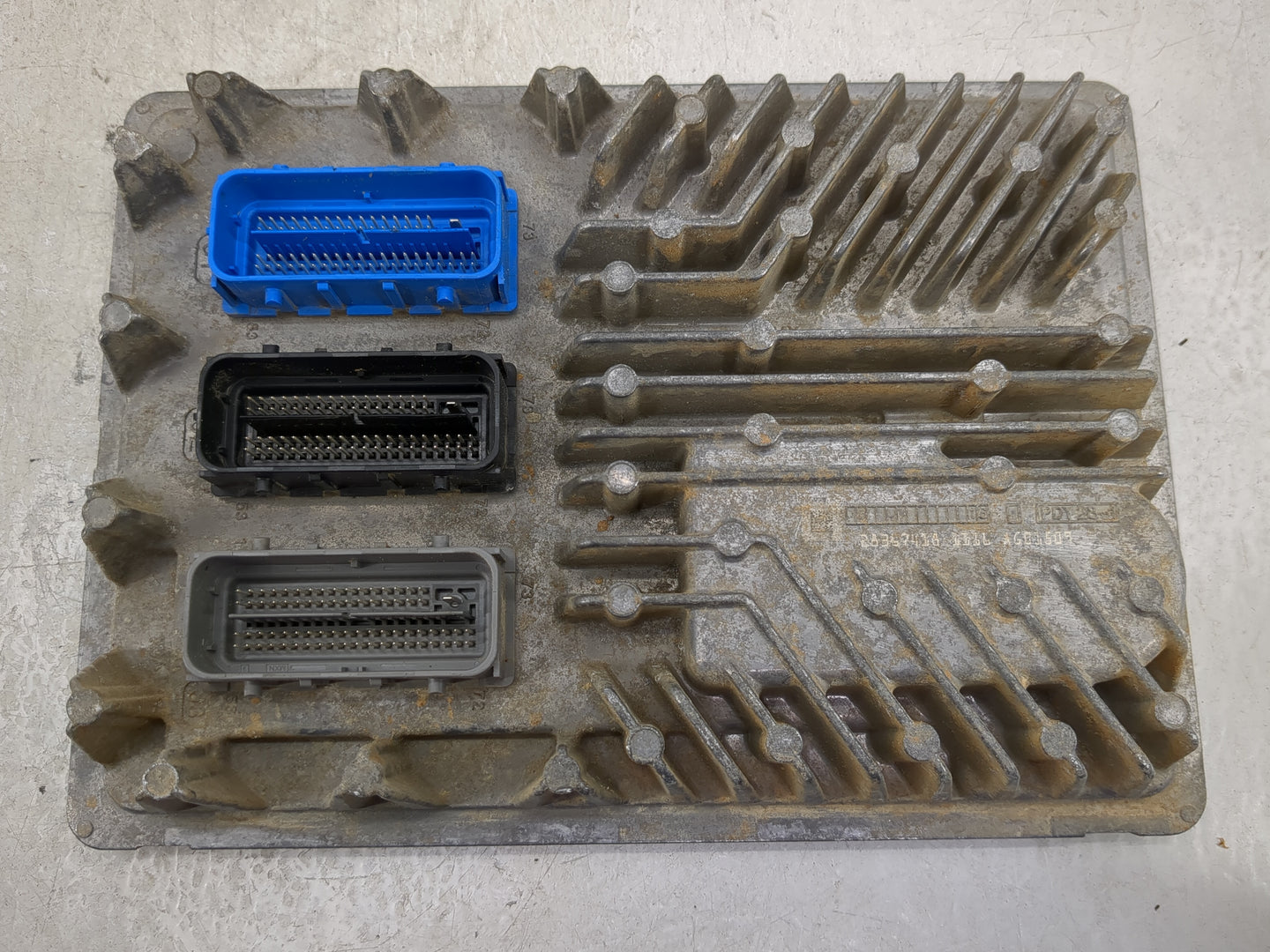 2014-2016 Chevrolet Silverado 1500 PCM Engine Control Computer ECU ECM PCU OEM P/N:12673228 12672537 Fits Fits 2014 2015 201