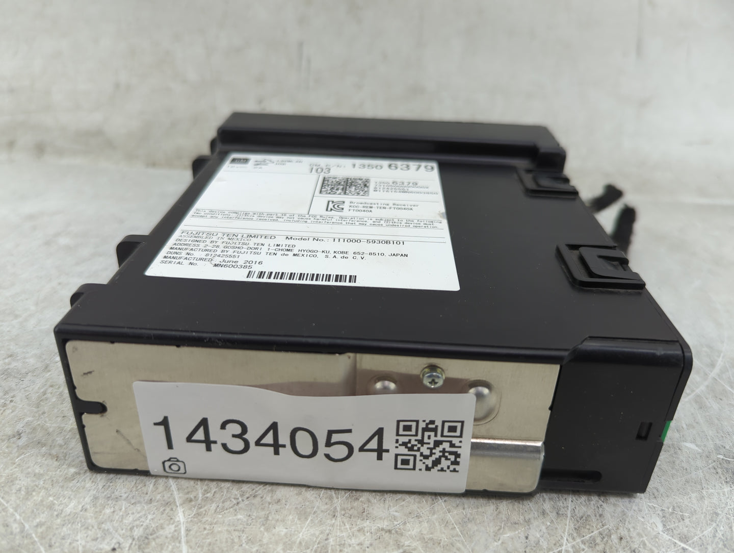 2016 Chevrolet Silverado 1500 Radio AM FM Cd Player Receiver Replacement P/N:13506379 111000-5930B101, FT0040A Fits Fits 201