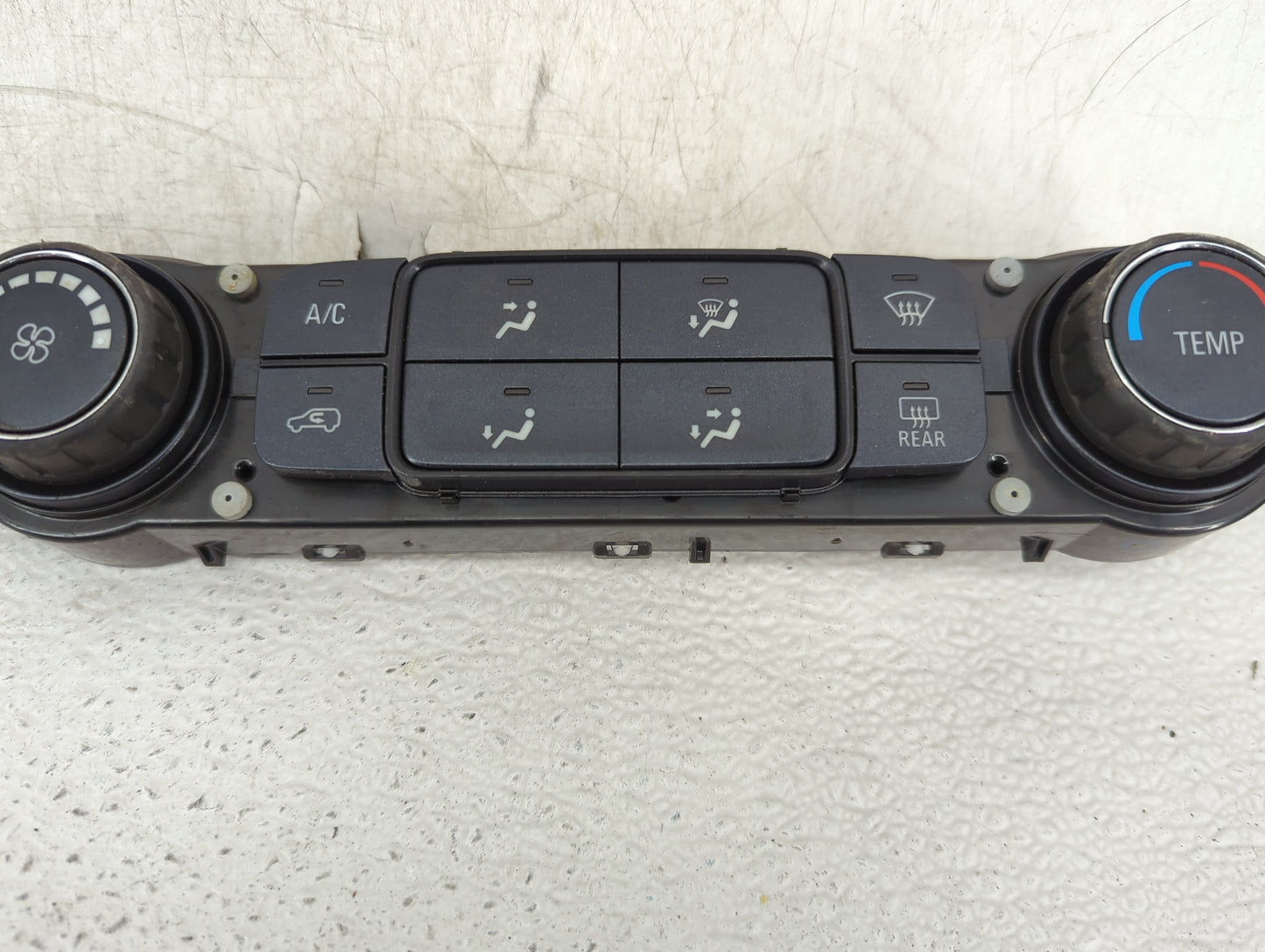 2014-2019 Chevrolet Silverado 1500 Climate Control Module Temperature AC/Heater Replacement P/N:23486615 Fits OEM Used Auto 