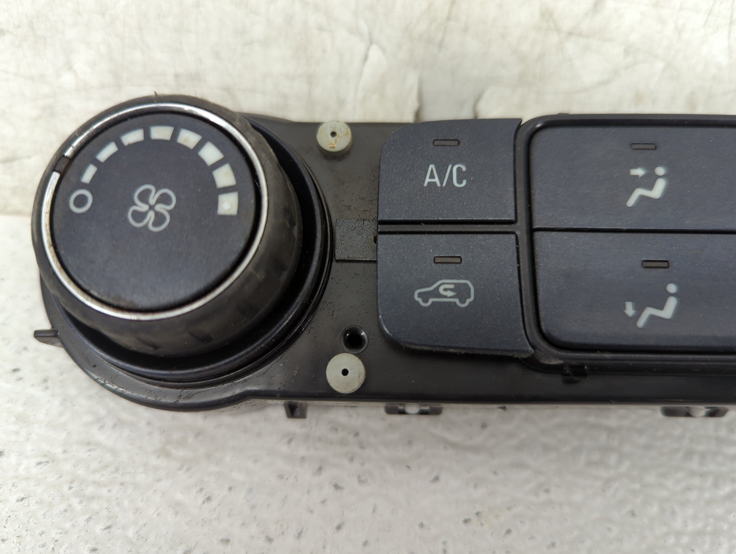2014-2019 Chevrolet Silverado 1500 Climate Control Module Temperature AC/Heater Replacement P/N:23486615 Fits OEM Used Auto 