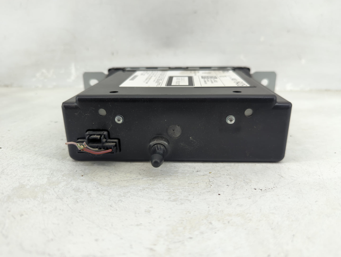 2015-2019 Chevrolet Silverado 1500 Radio AM FM Cd Player Receiver Replacement P/N:84016435 Fits Fits 2015 2016 2017 2018 201