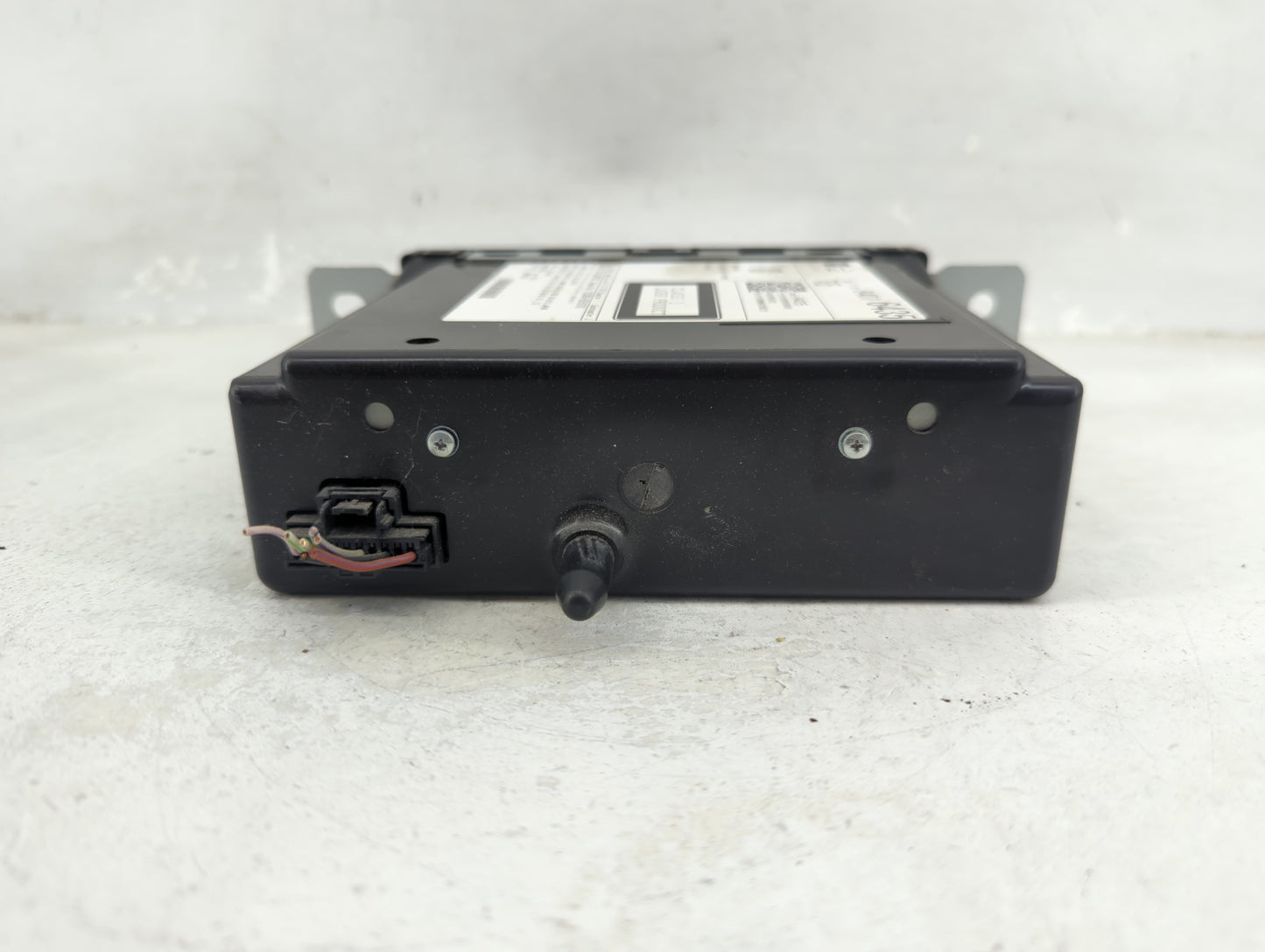 2015-2019 Chevrolet Silverado 1500 Radio AM FM Cd Player Receiver Replacement P/N:84016435 Fits Fits 2015 2016 2017 2018 201