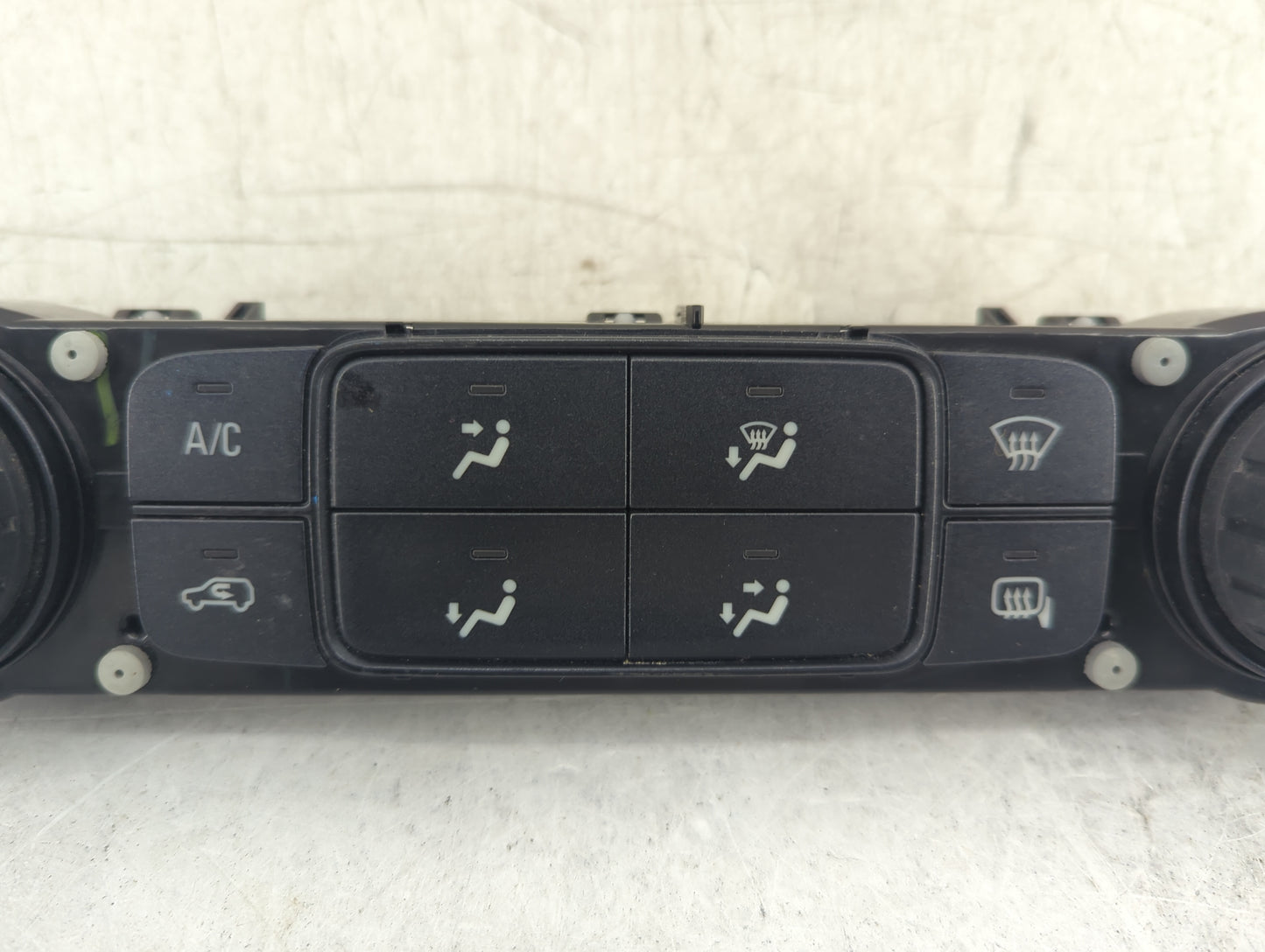 2014-2019 Chevrolet Silverado 1500 Climate Control Module Temperature AC/Heater Replacement P/N:23486621 Fits OEM Used Auto 
