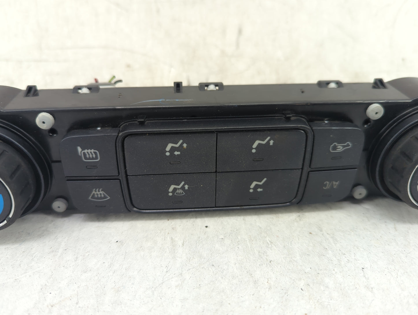 2014-2019 Chevrolet Silverado 1500 Climate Control Module Temperature AC/Heater Replacement P/N:23486621 Fits OEM Used Auto 