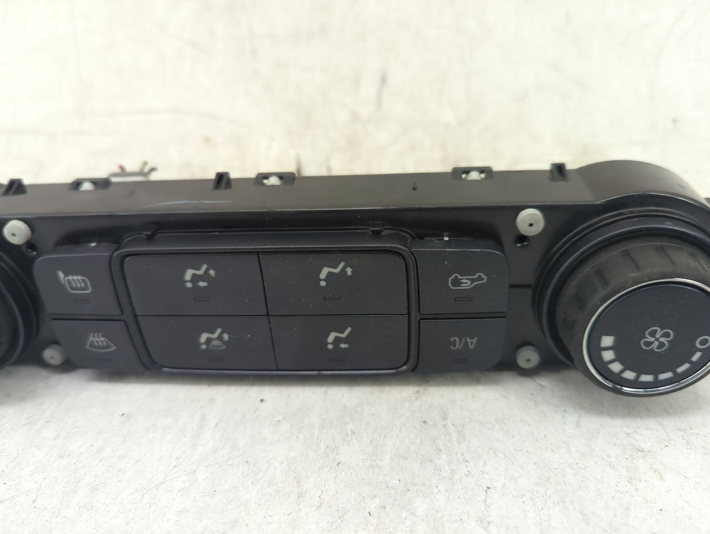 2014-2019 Chevrolet Silverado 1500 Climate Control Module Temperature AC/Heater Replacement P/N:23486621 Fits OEM Used Auto 