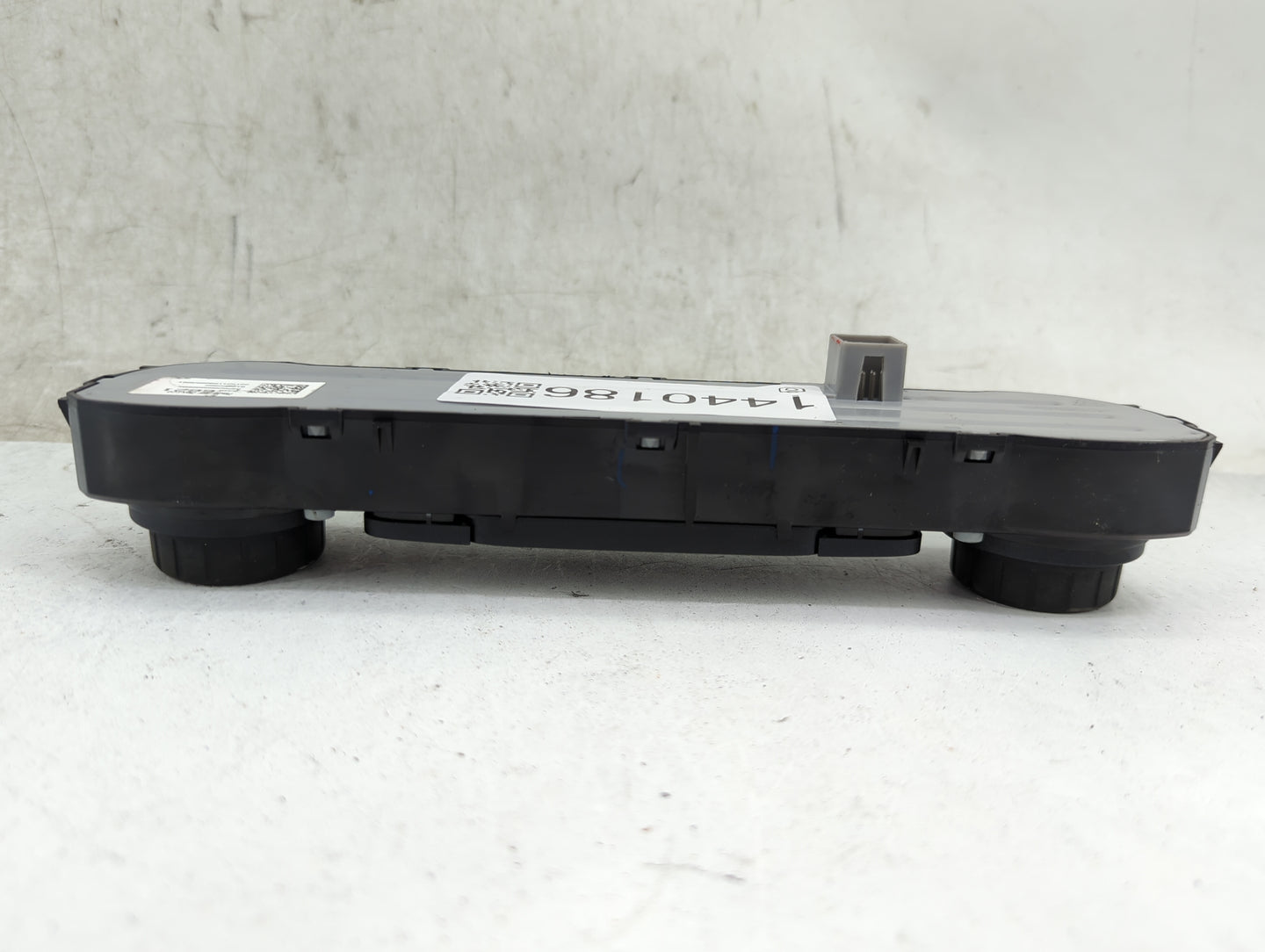 2016 Chevrolet Silverado 1500 Climate Control Module Temperature AC/Heater Replacement P/N:23486621 Fits OEM Used Auto Parts