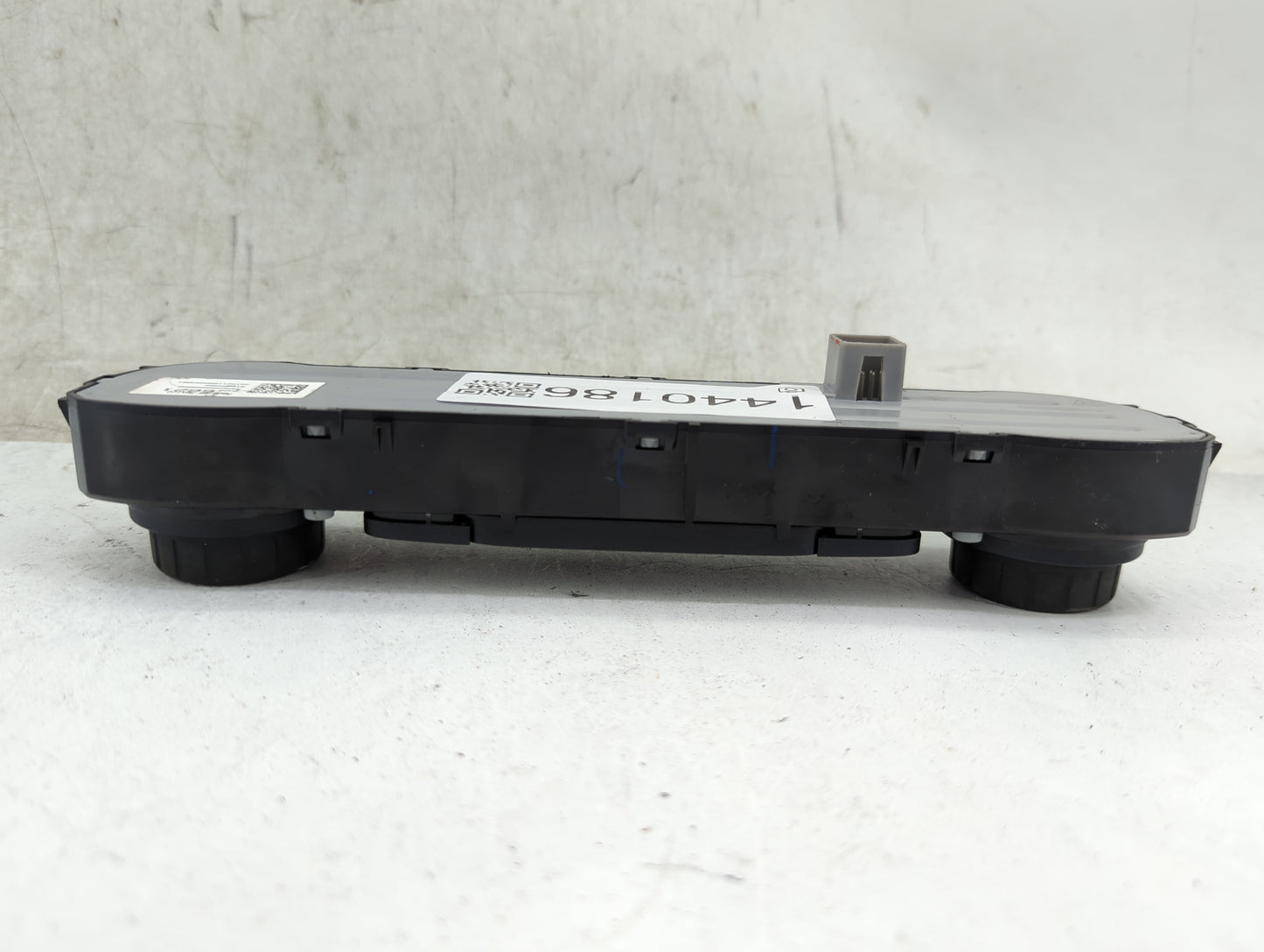 2016 Chevrolet Silverado 1500 Climate Control Module Temperature AC/Heater Replacement P/N:23486621 Fits OEM Used Auto Parts