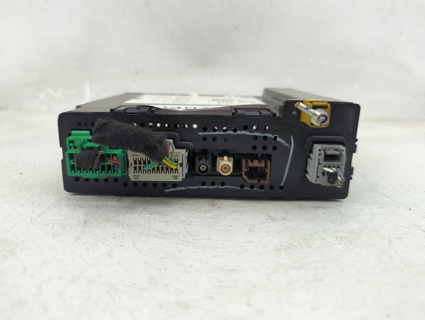 2016 Chevrolet Silverado 1500 Radio AM FM Cd Player Receiver Replacement P/N:23402903 Fits Fits 2017 OEM Used Auto Parts - O
