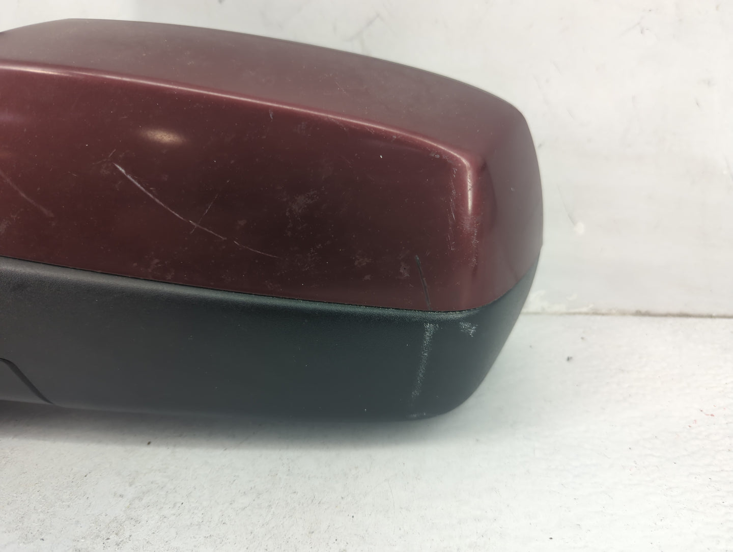 2014-2019 Chevrolet Silverado 1500 Driver Side View Mirror - Left Door Mirror OEM Used - Oemusedautoparts1.com