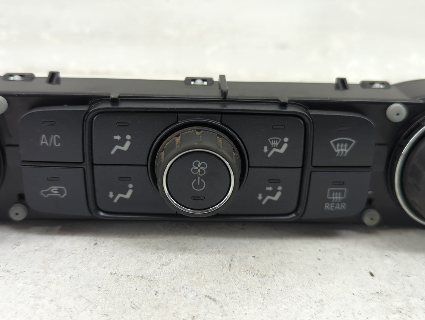 2016 Chevrolet Silverado 1500 Climate Control Module Temperature AC/Heater Replacement P/N:23486614 7370200000000X, 81537298