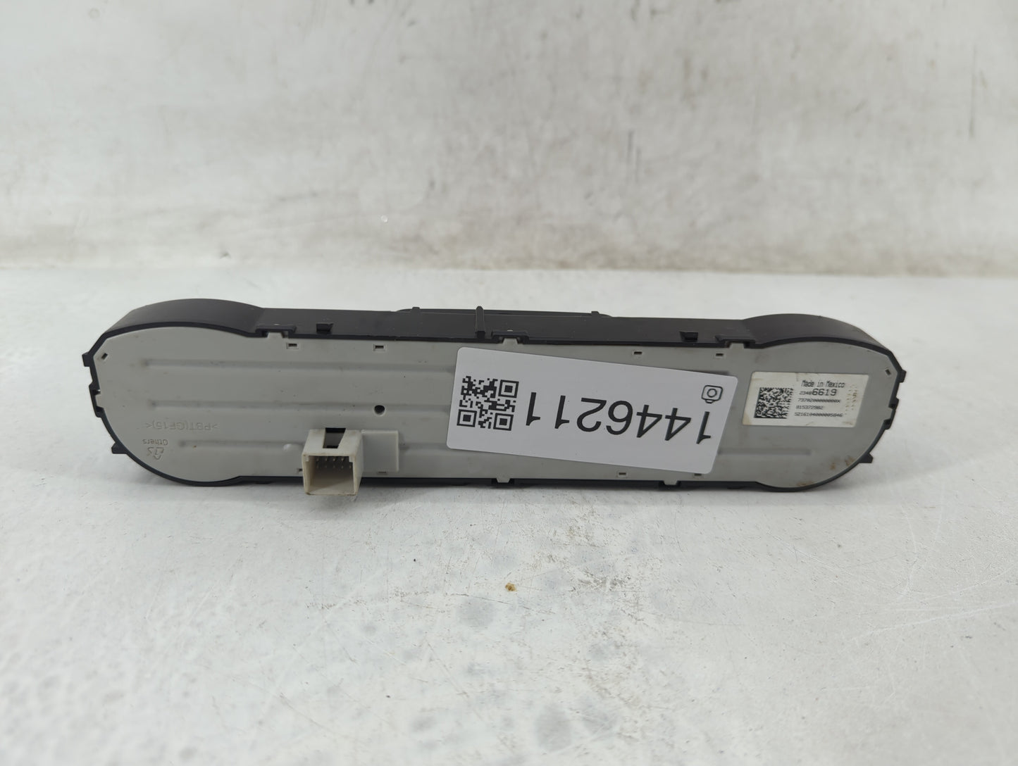 2014-2019 Chevrolet Silverado 1500 Climate Control Module Temperature AC/Heater Replacement P/N:23486619 7370200000000X Fits