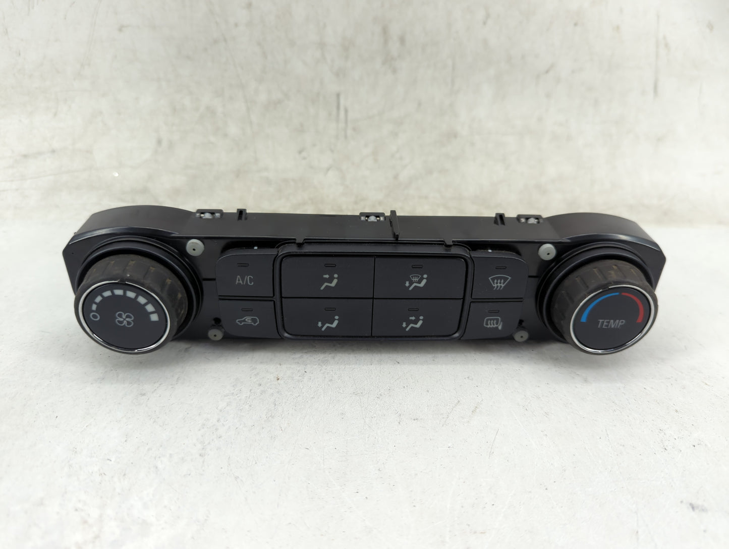 2014-2019 Chevrolet Silverado 1500 Climate Control Module Temperature AC/Heater Replacement P/N:23486621 7370200000000X Fits