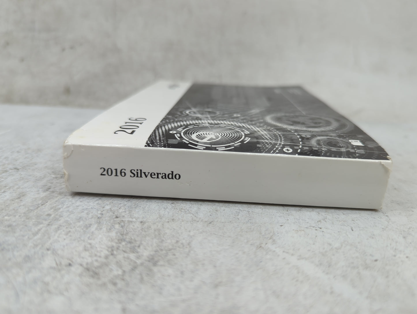 2016 Chevrolet Silverado 1500 Owners Manual Book Guide P/N:23133519 OEM Used Auto Parts - Oemusedautoparts1.com