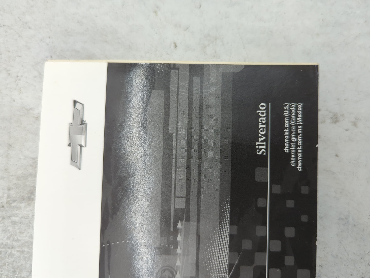 2016 Chevrolet Silverado 1500 Owners Manual Book Guide P/N:23133519 OEM Used Auto Parts - Oemusedautoparts1.com